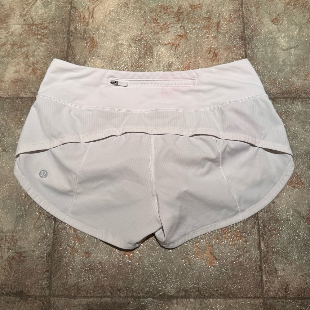 Lululemon White Speed Up Low-Rise Lined Short 2.5"